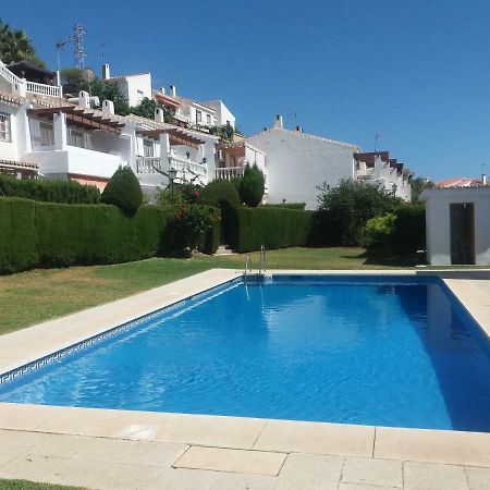Chalet Adosado Con Piscina En La Cala Del Moral المظهر الخارجي الصورة