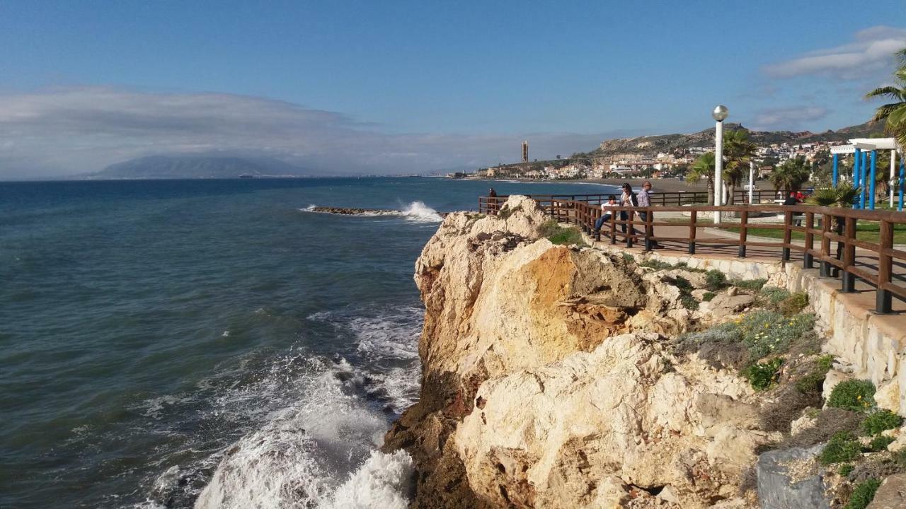 Chalet Adosado Con Piscina En La Cala Del Moral المظهر الخارجي الصورة