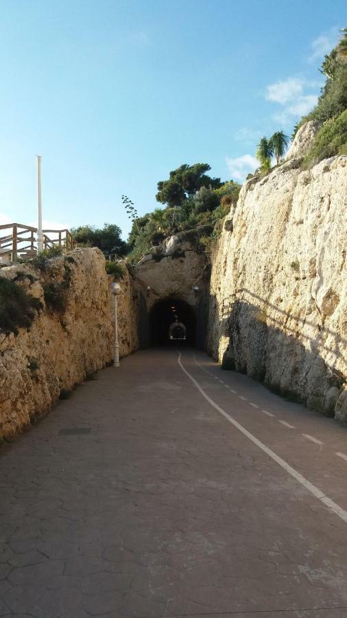 Chalet Adosado Con Piscina En La Cala Del Moral المظهر الخارجي الصورة
