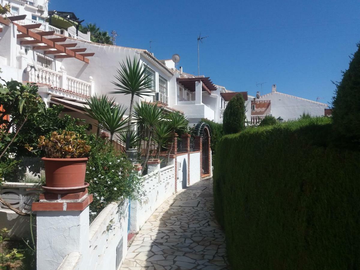Chalet Adosado Con Piscina En La Cala Del Moral المظهر الخارجي الصورة